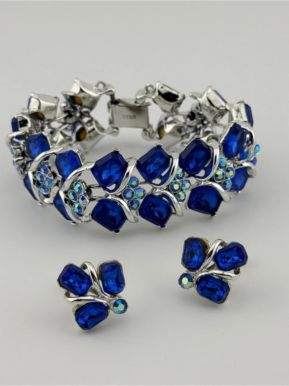 Vintage Signed STAR Royal Blue Rhinestone Bracelet Silver Tone
